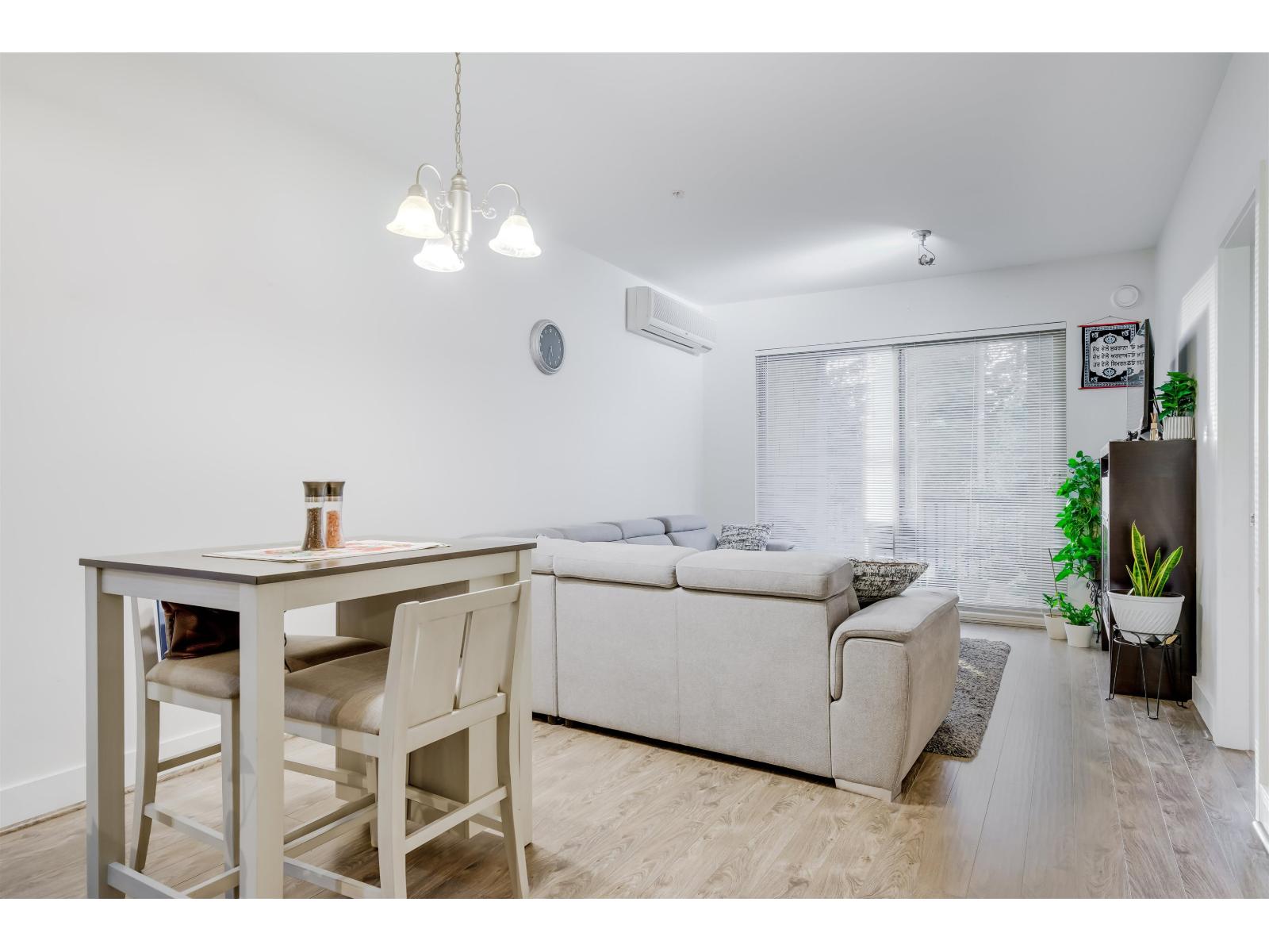 214 6688 120 Street, Surrey, British Columbia  V3W 1T8 - Photo 2 - R3142796