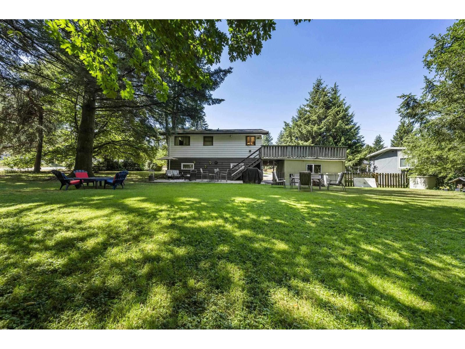 7876 139A STREET, surrey, British Columbia