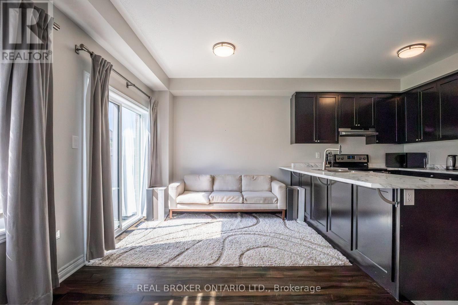 63 Forsyth Crescent, Barrie, Ontario  L4N 6R1 - Photo 5 - S13418640