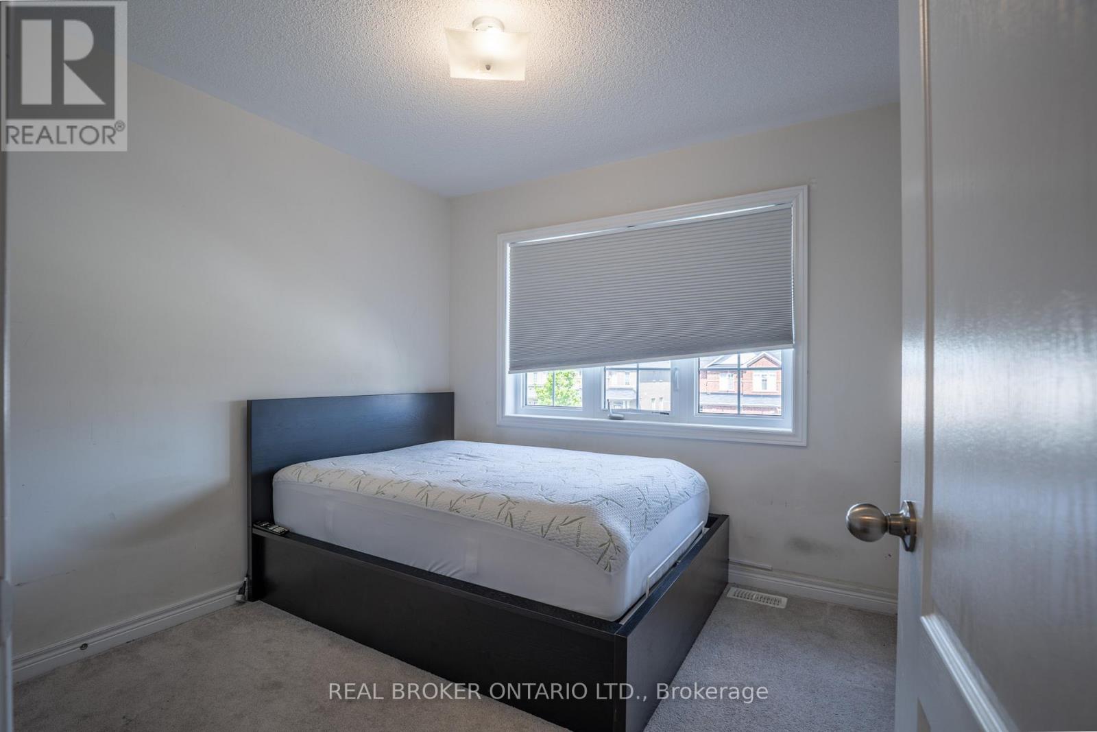 63 Forsyth Crescent, Barrie, Ontario  L4N 6R1 - Photo 7 - S13418640
