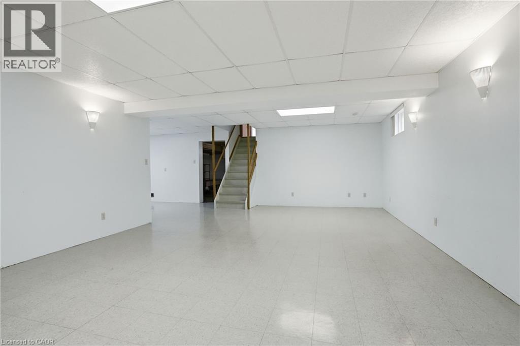 6 Royce Avenue, Stoney Creek, Ontario  L8G 4C8 - Photo 37 - 40839936