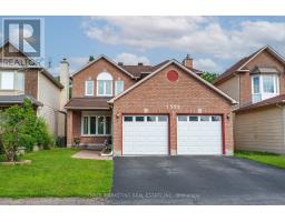 1552 BLOHM DRIVE, Ottawa, Ontario