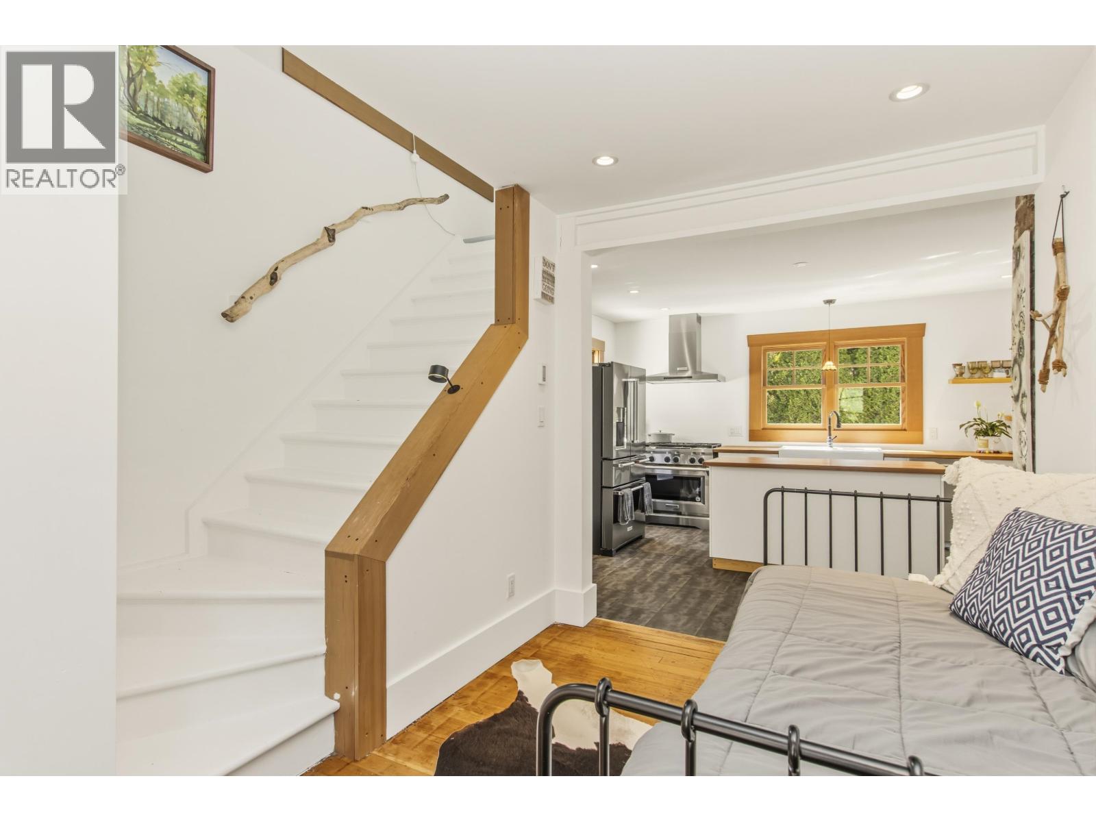 615 Shaughnessy Place, Britannia Beach, British Columbia  V8B 1J1 - Photo 16 - R3143053