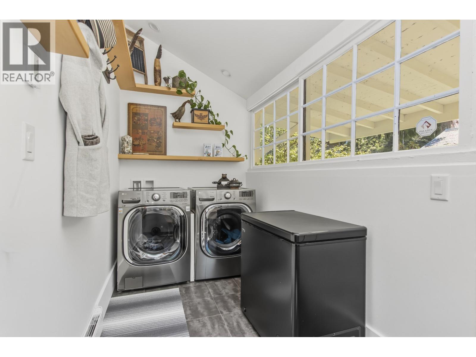 615 Shaughnessy Place, Britannia Beach, British Columbia  V8B 1J1 - Photo 27 - R3143053