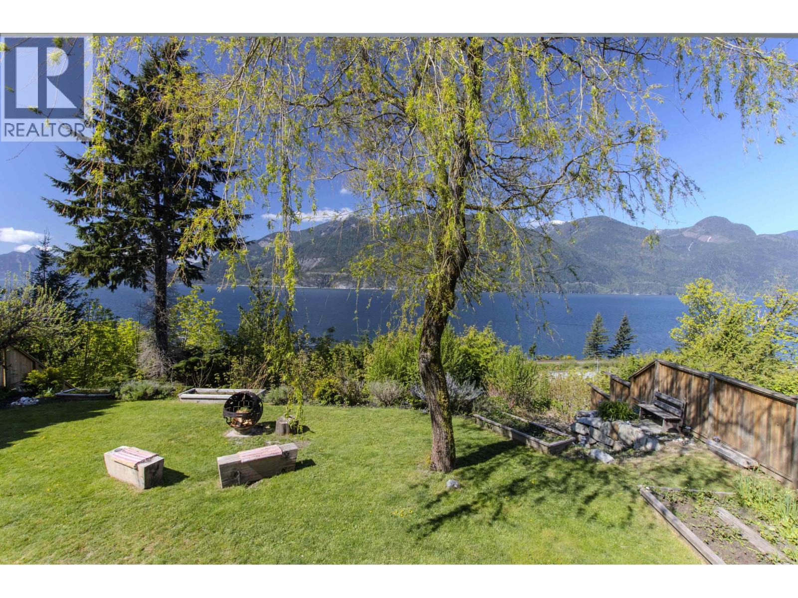 615 Shaughnessy Place, Britannia Beach, British Columbia  V8B 1J1 - Photo 32 - R3143053