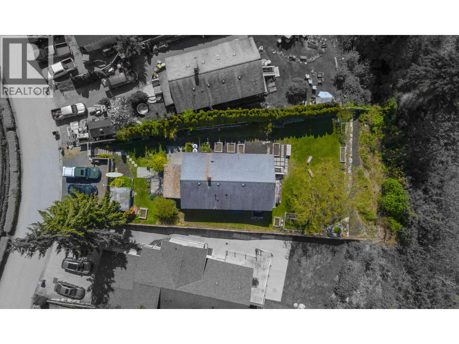 615 Shaughnessy Place, Britannia Beach, British Columbia  V8B 1J1 - Photo 38 - R3143053