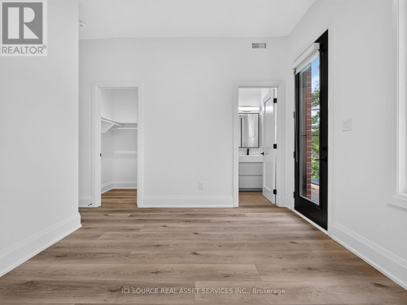 Unit 4 - 28 Norcross Road, Toronto, Ontario M3H 2R4 - Photo 17 - C13529198
