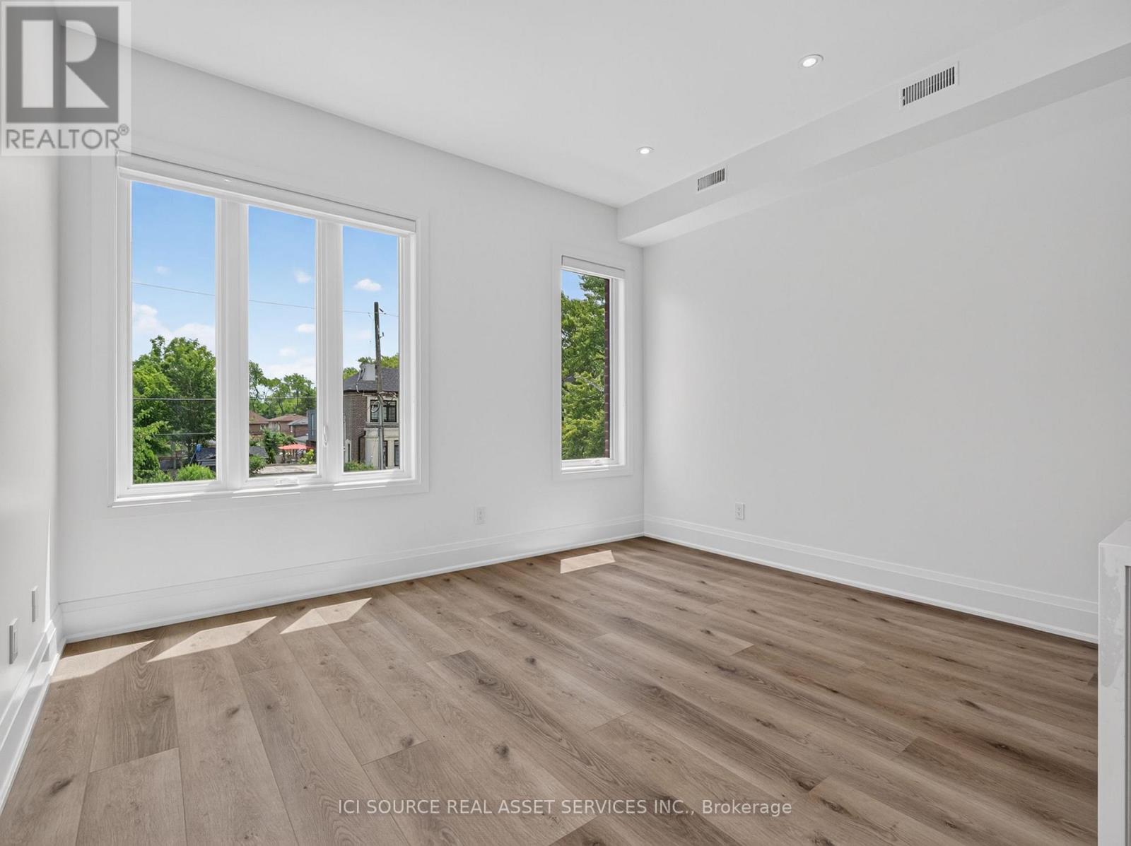 Unit 4 - 28 Norcross Road, Toronto, Ontario M3H 2R4 - Photo 6 - C13529198