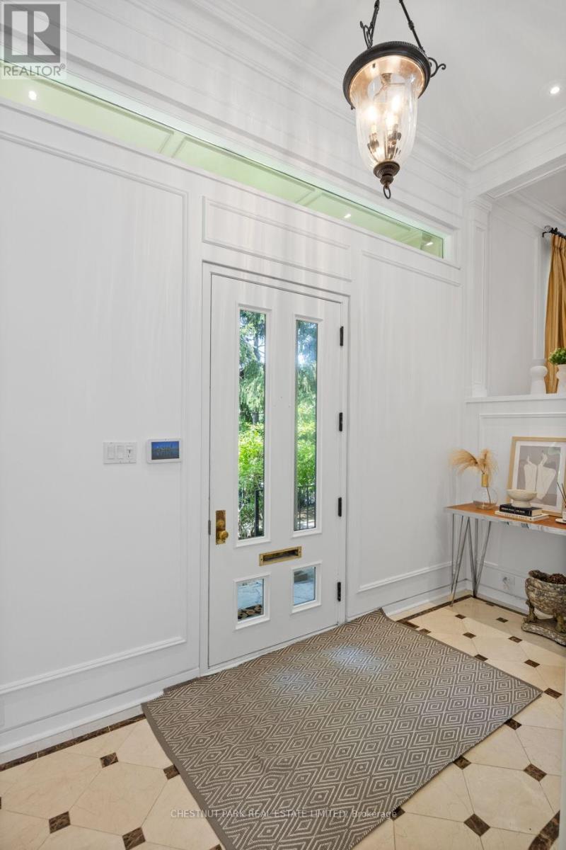 103 Dunloe Road, Toronto, Ontario  M5P 2T7 - Photo 2 - C13529284