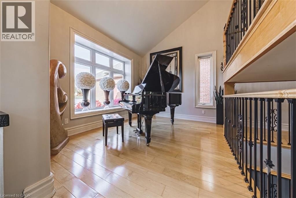 712 Highvalley Road, Ancaster, Ontario  L9G 4E9 - Photo 8 - 40845731