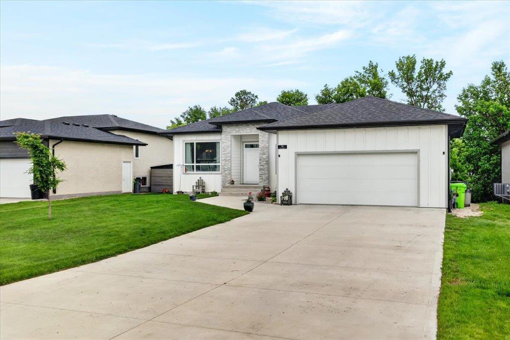 7 A Langevin Road, Ste Anne, Manitoba  R5H 1A4 - Photo 1 - 202615620