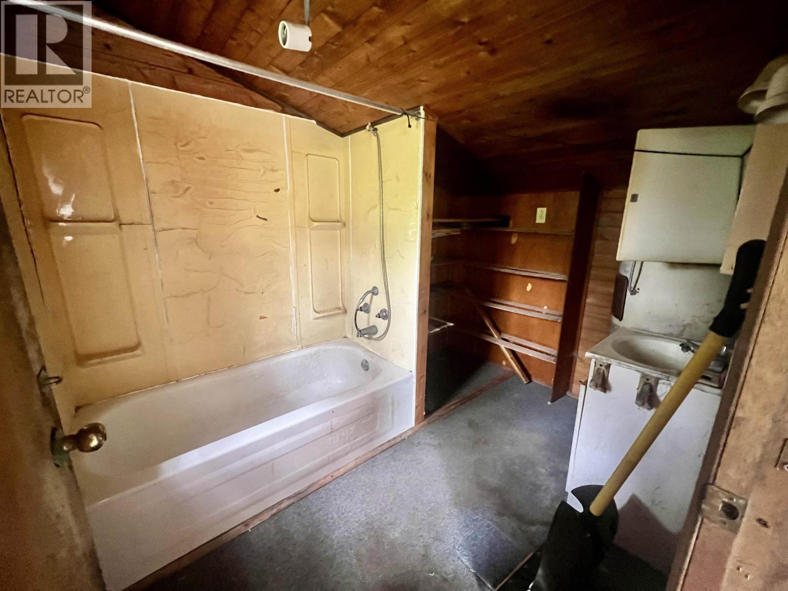 3940 Dobbie Street, Thornhill, British Columbia  V8G 3M7 - Photo 22 - R3143102