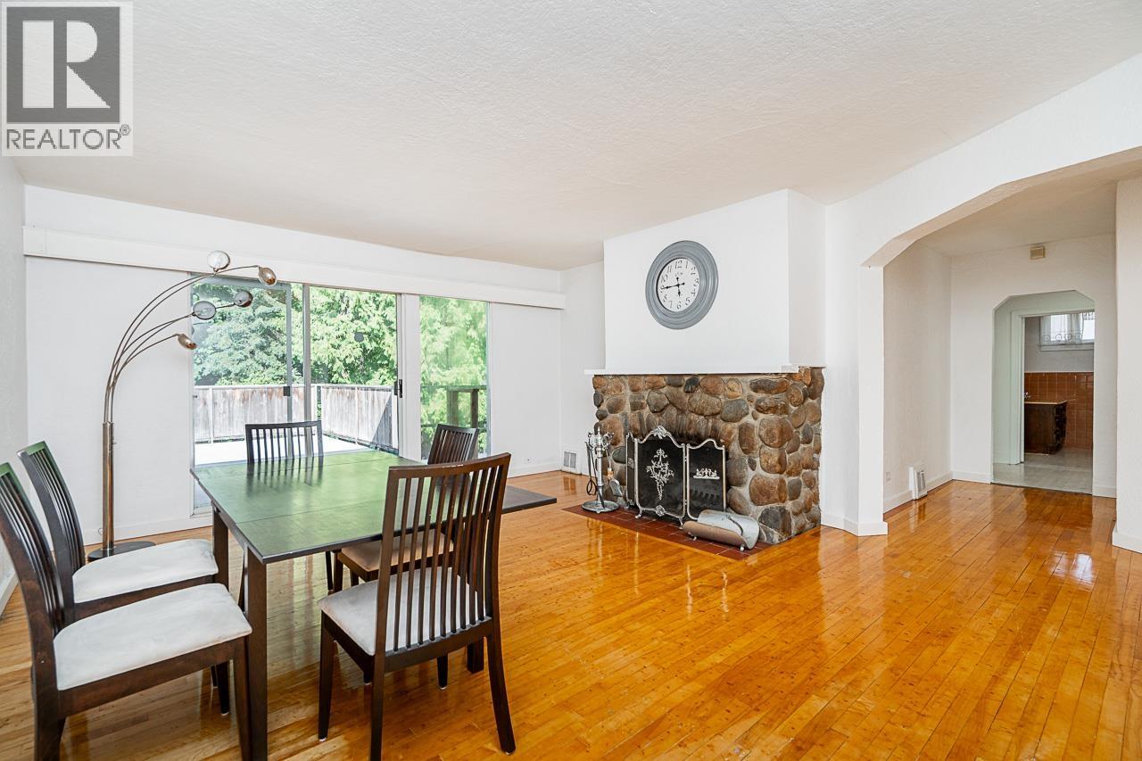 2212 Old Dollarton Road, North Vancouver, British Columbia  V7H 1A8 - Photo 5 - R3083594