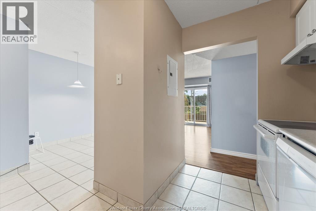 1323 Langlois Unit# 205, Windsor, Ontario  N8X 4L8 - Photo 16 - 26016096
