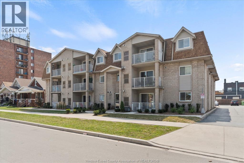 1323 Langlois Unit# 205, Windsor, Ontario  N8X 4L8 - Photo 2 - 26016096