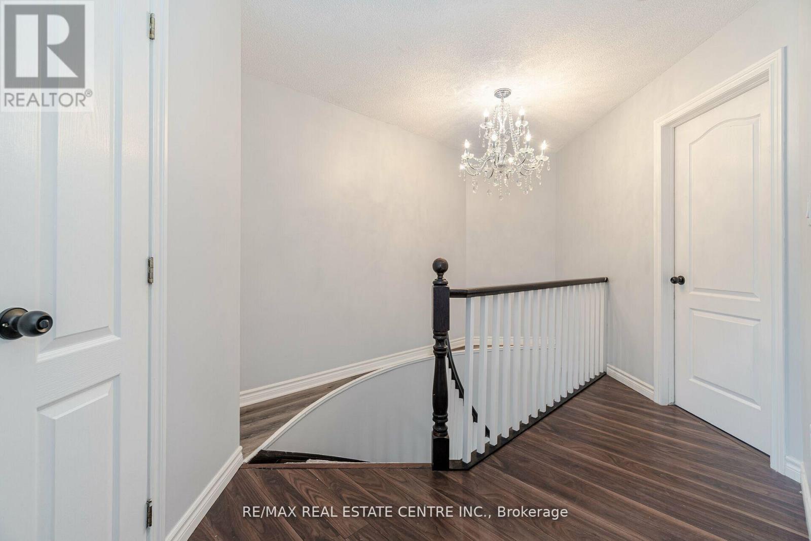 63 Pinewoods Drive, Hamilton, Ontario  L8J 2T6 - Photo 13 - X13524992