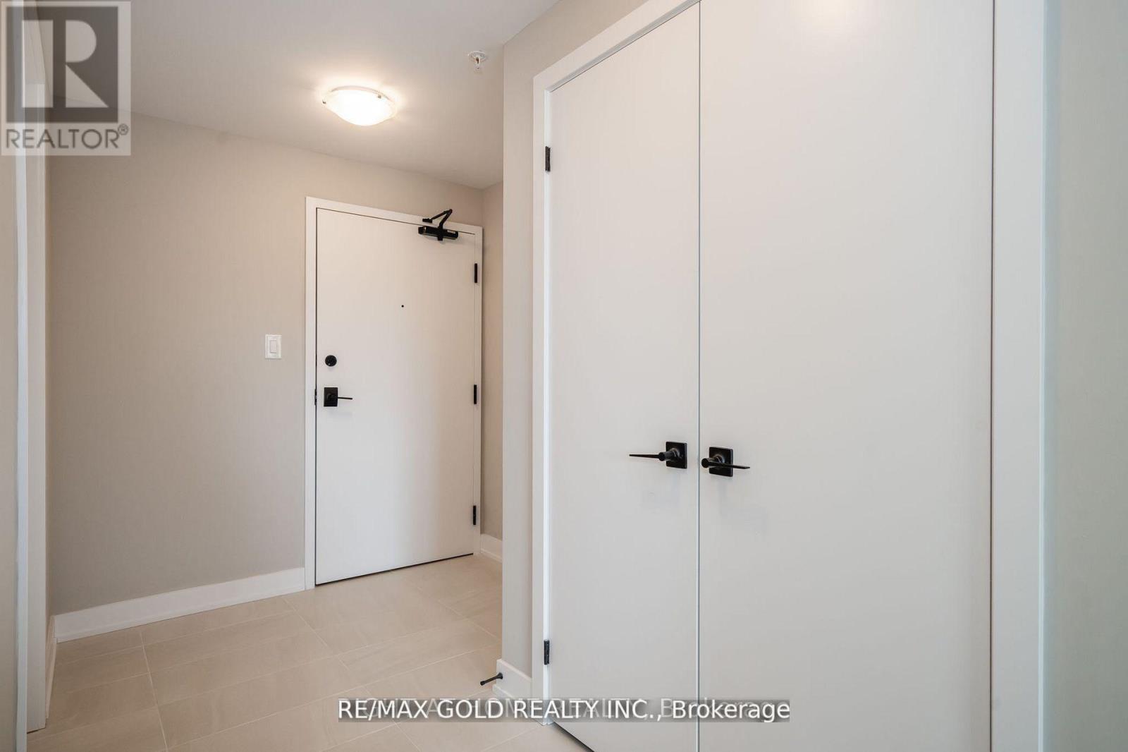 213 - 1 Chef Lane, Barrie, Ontario  L9J 0M5 - Photo 6 - S12857752