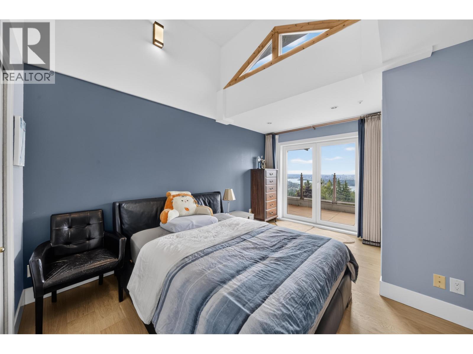 1572 Chippendale Court, West Vancouver, British Columbia  V7S 3G6 - Photo 28 - R3142850
