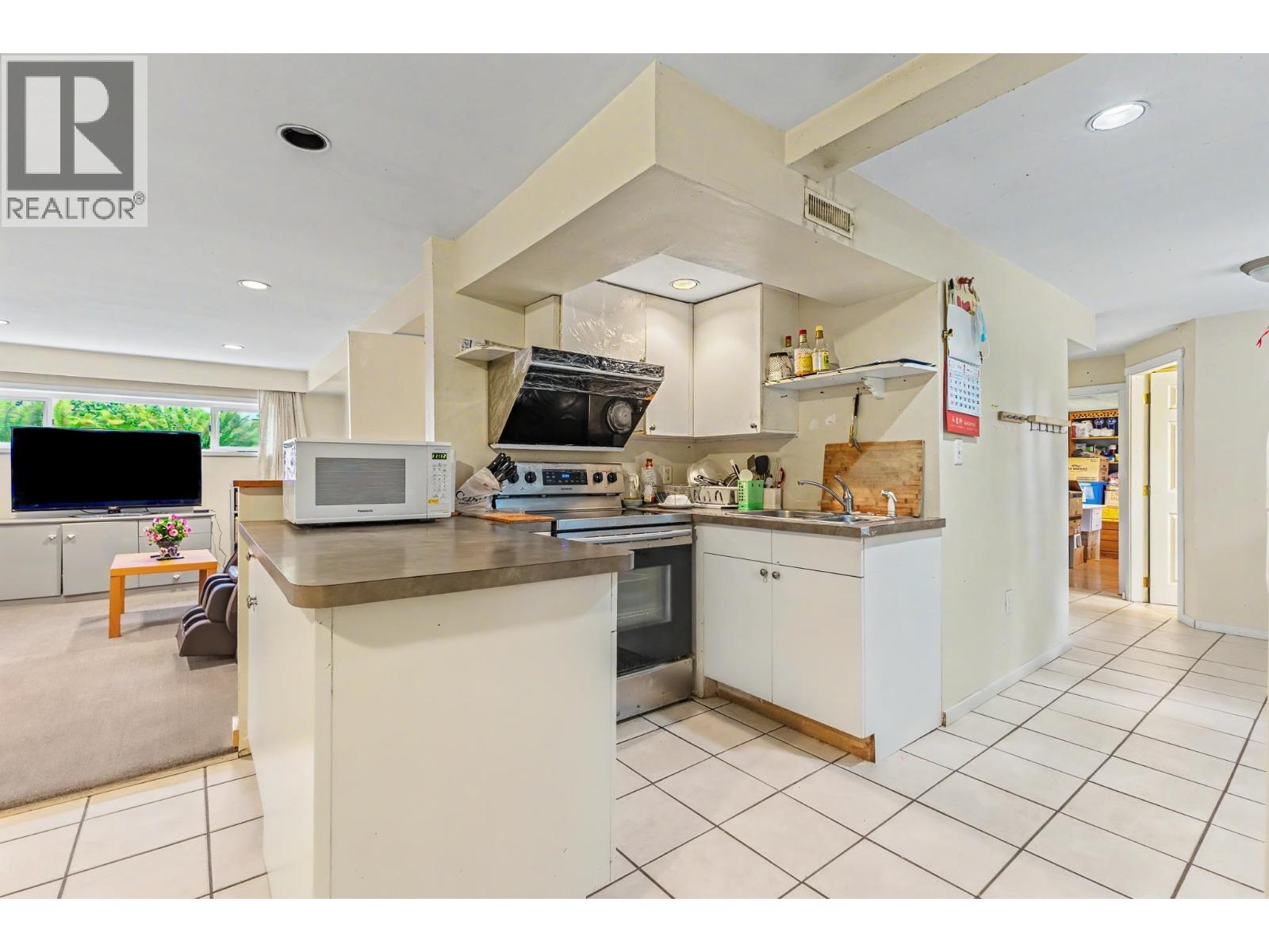 1684 Cornell Avenue, Coquitlam, British Columbia  V3J 3A1 - Photo 28 - R3142962