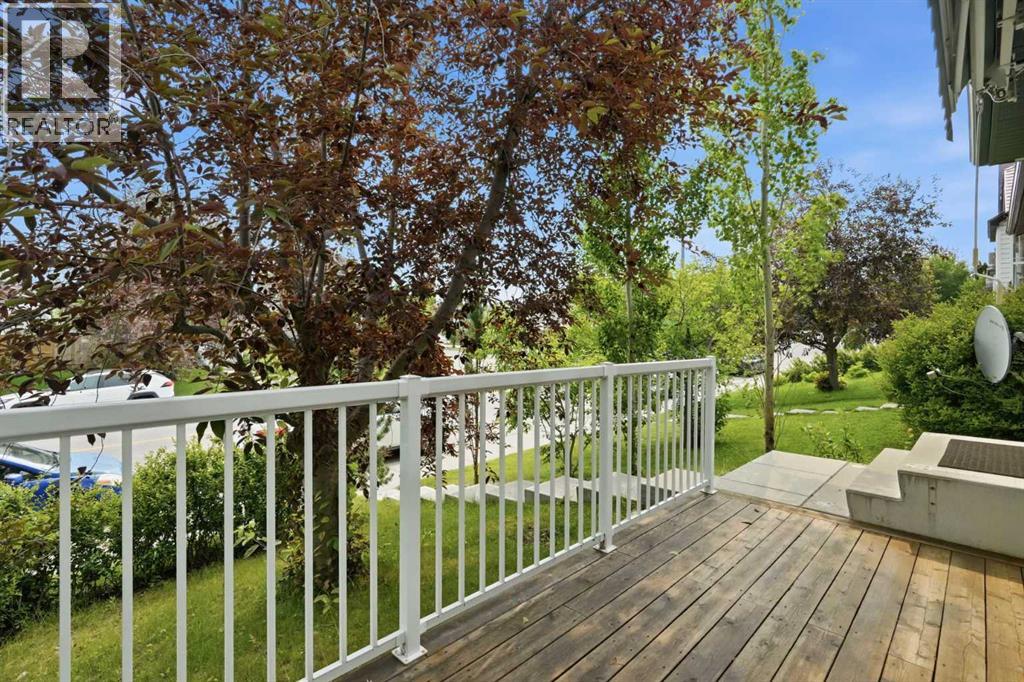 110 Bridlewood Avenue SW, Calgary, Alberta  T2Y 3T1 - Photo 3 - A2325446
