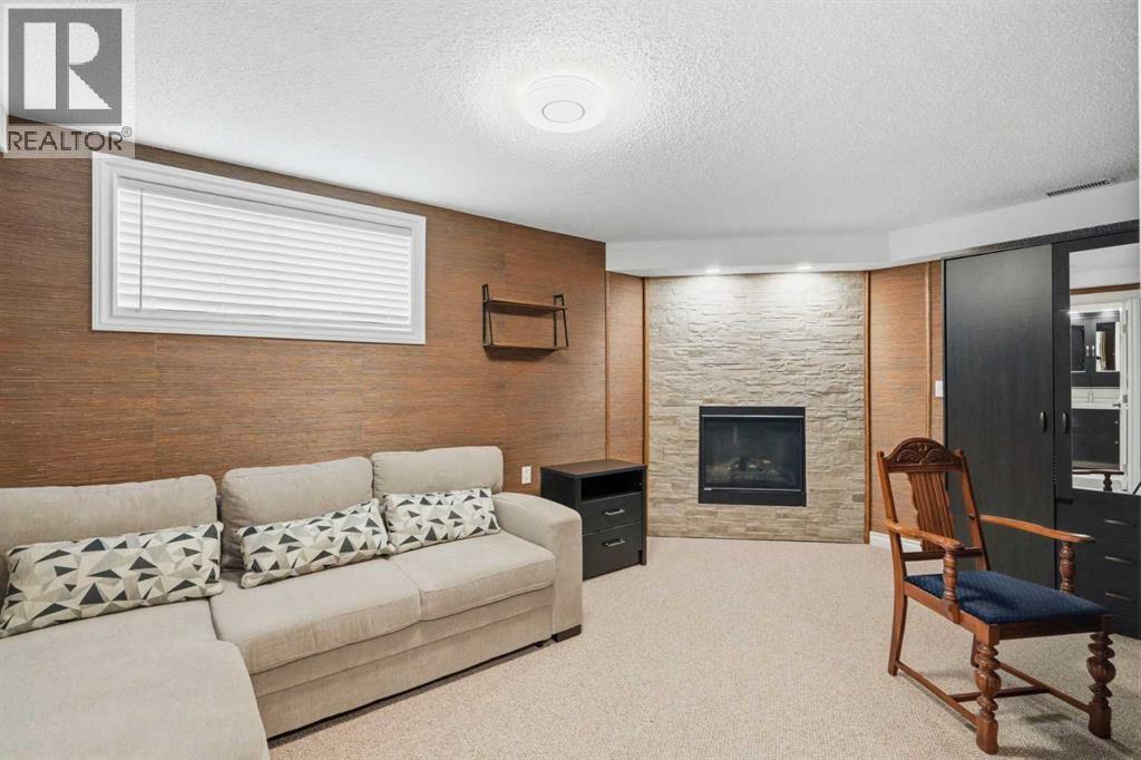 110 Bridlewood Avenue SW, Calgary, Alberta  T2Y 3T1 - Photo 21 - A2325446