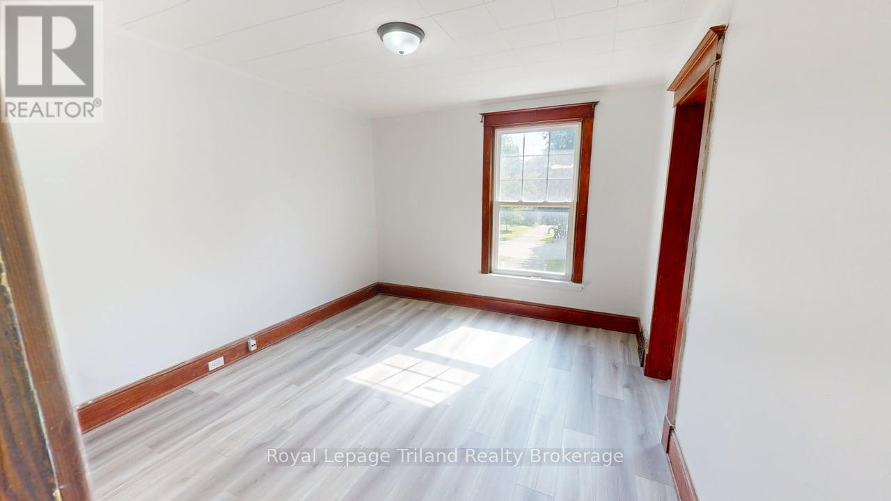 279 Vansittart Avenue, Woodstock, Ontario N4S 6G4 - Photo 15 - X13529490