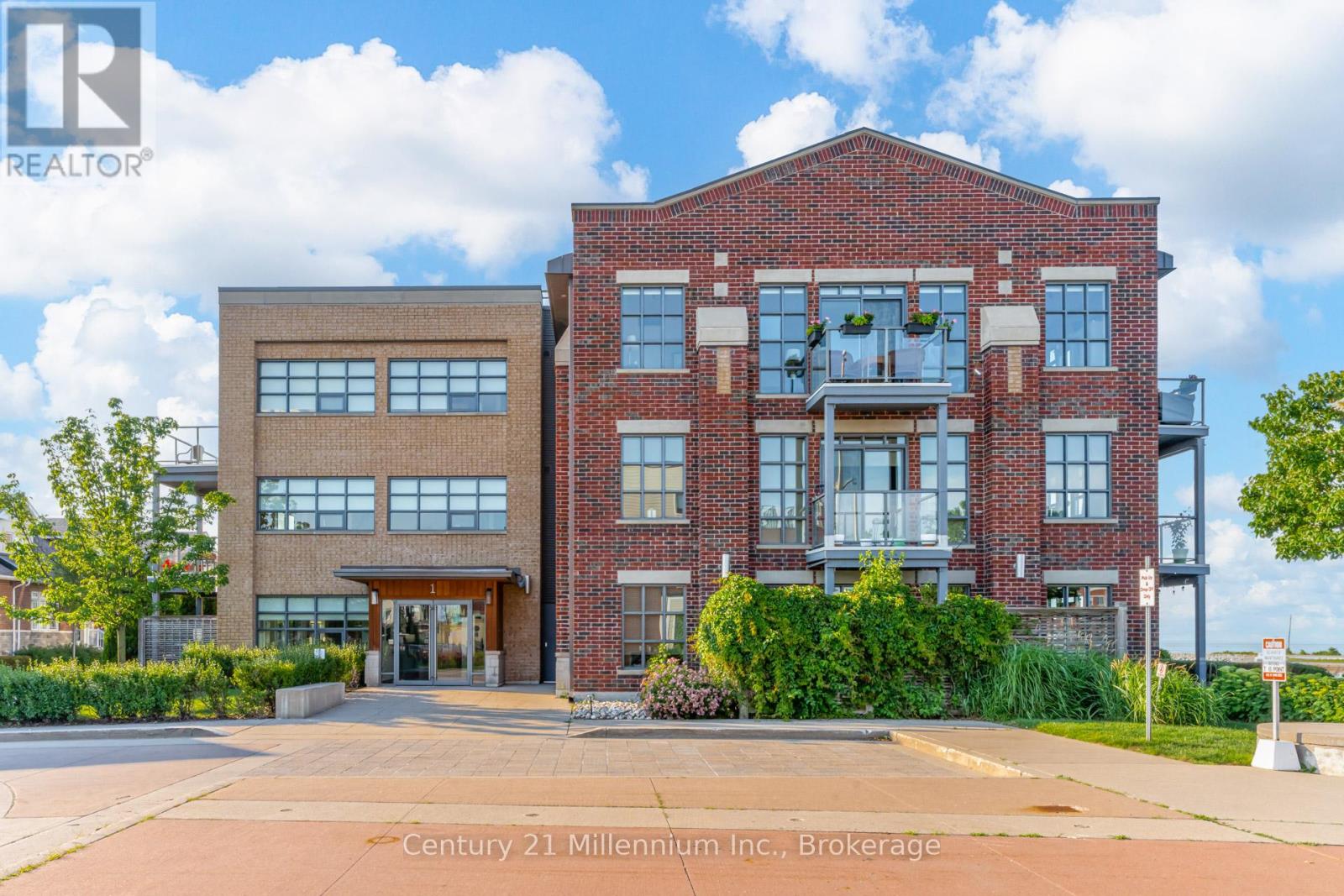 209 - 1 Shipyard Lane, Collingwood, Ontario  L9Y 0W2 - Photo 3 - S13529388