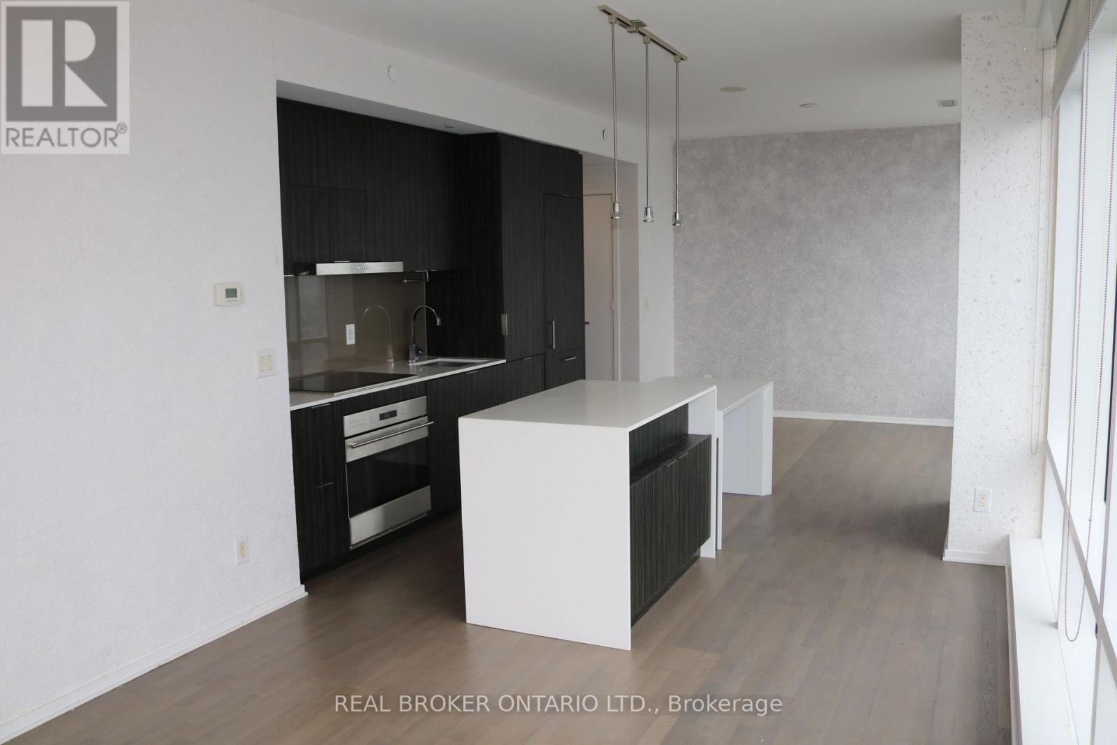 5209 - 1 Bloor Street E, Toronto, Ontario  M4W 1A9 - Photo 2 - C13529316