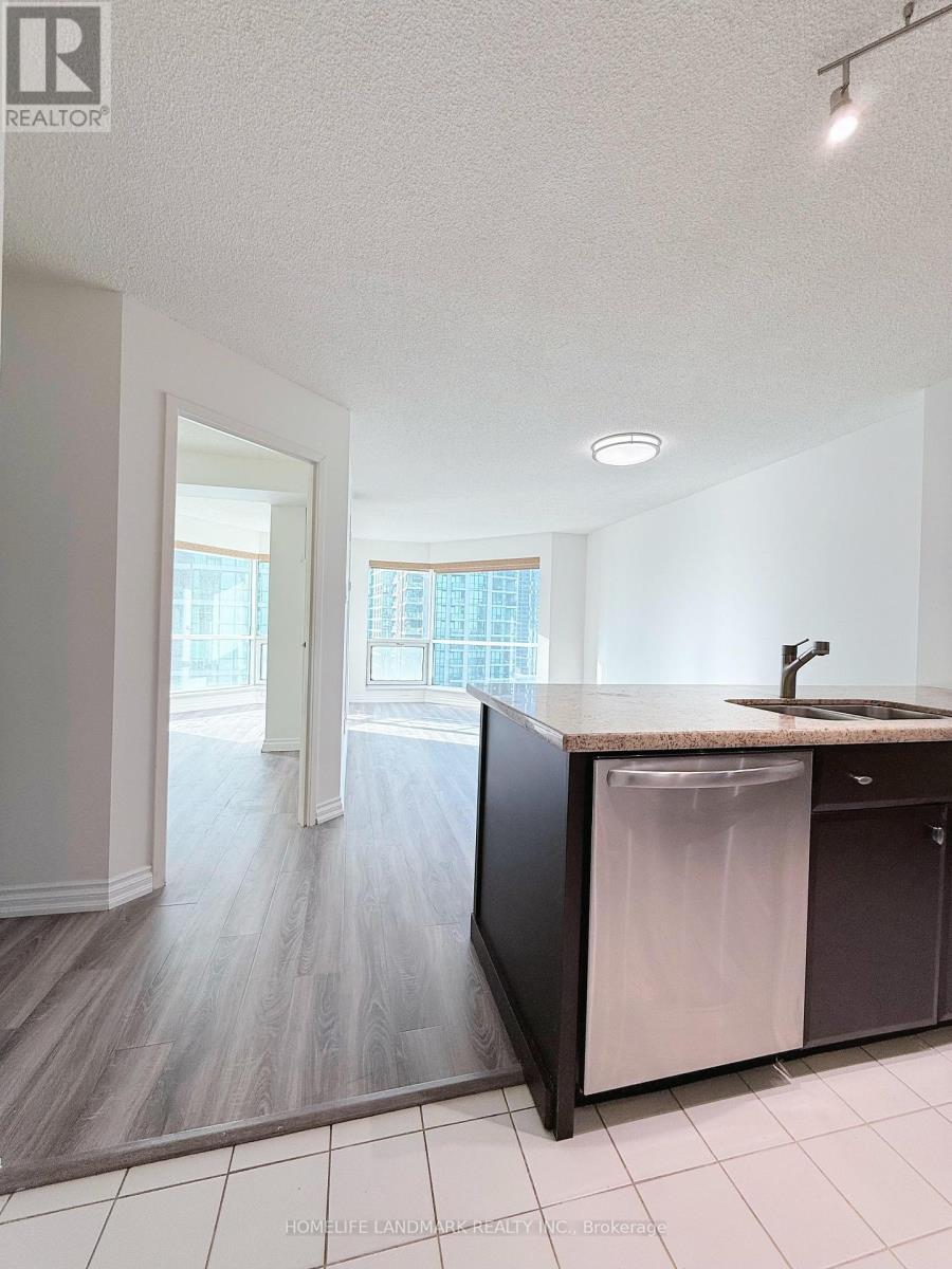 1804 - 10 Yonge Street, Toronto, Ontario  M5E 1R4 - Photo 5 - C13529368