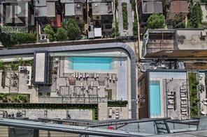 2013 - 480 FRONT STREET W