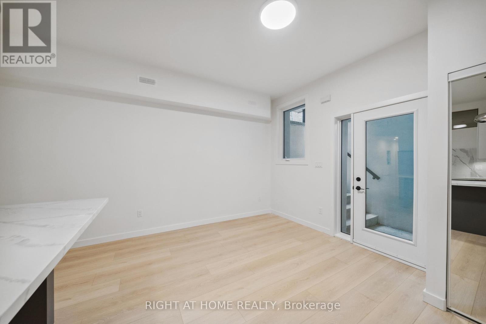 1 - 367 Howland Avenue, Toronto, Ontario  M5R 3C1 - Photo 5 - C13529444