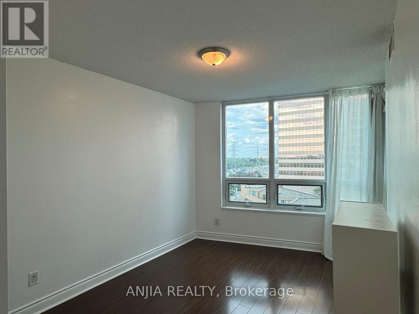 721 - 25 Greenview Avenue, Toronto, Ontario  M2M 1R2 - Photo 6 - C13529470