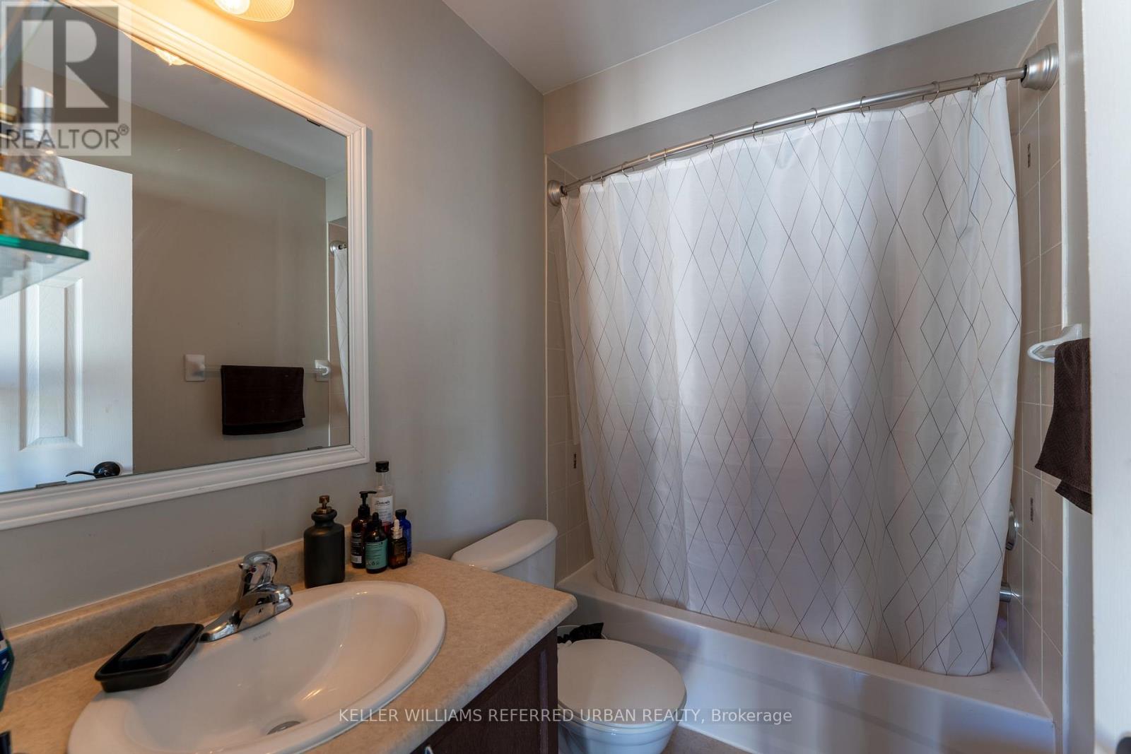 14 - 1250 St Martins Drive, Pickering, Ontario  L1W 0A2 - Photo 15 - E13529496