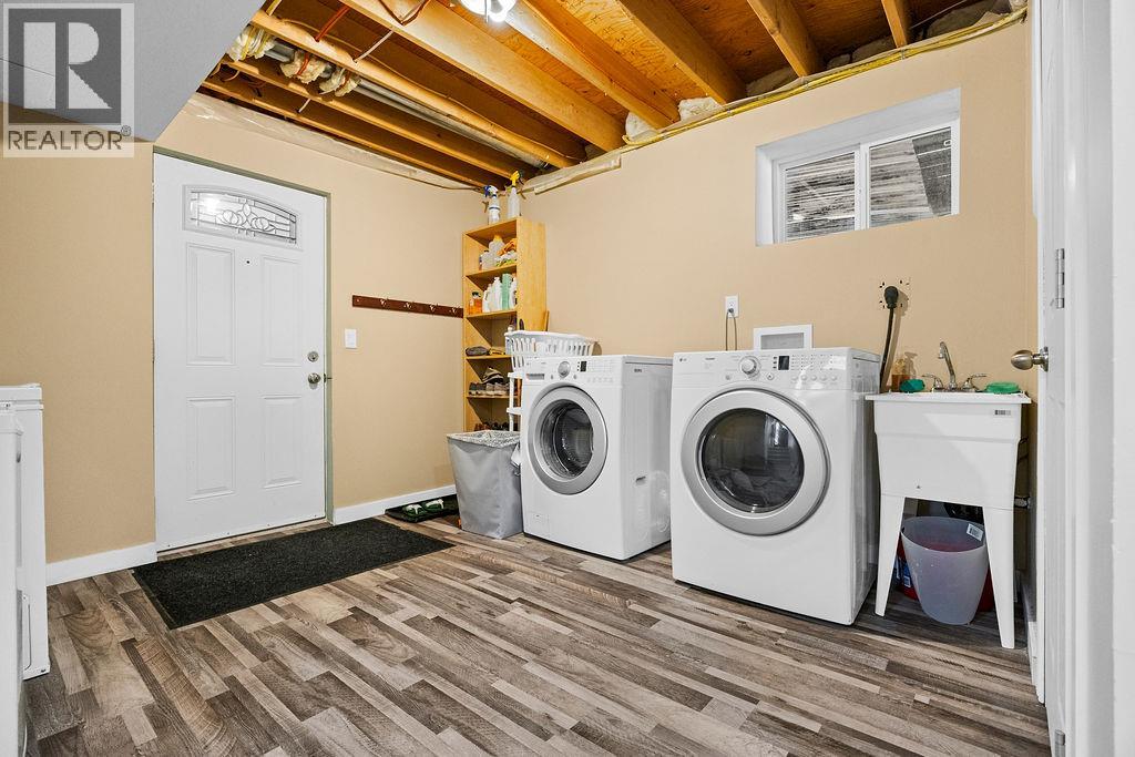 1731 36th Street, Salmon Arm, British Columbia  V1E 2Z2 - Photo 31 - 10393744