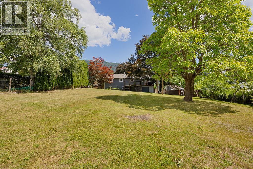 1731 36th Street, Salmon Arm, British Columbia  V1E 2Z2 - Photo 42 - 10393744