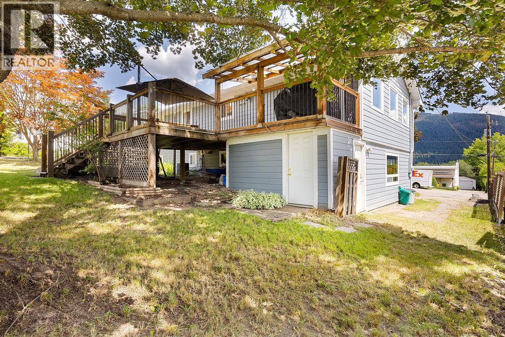 1731 36th Street, Salmon Arm, British Columbia  V1E 2Z2 - Photo 40 - 10393744