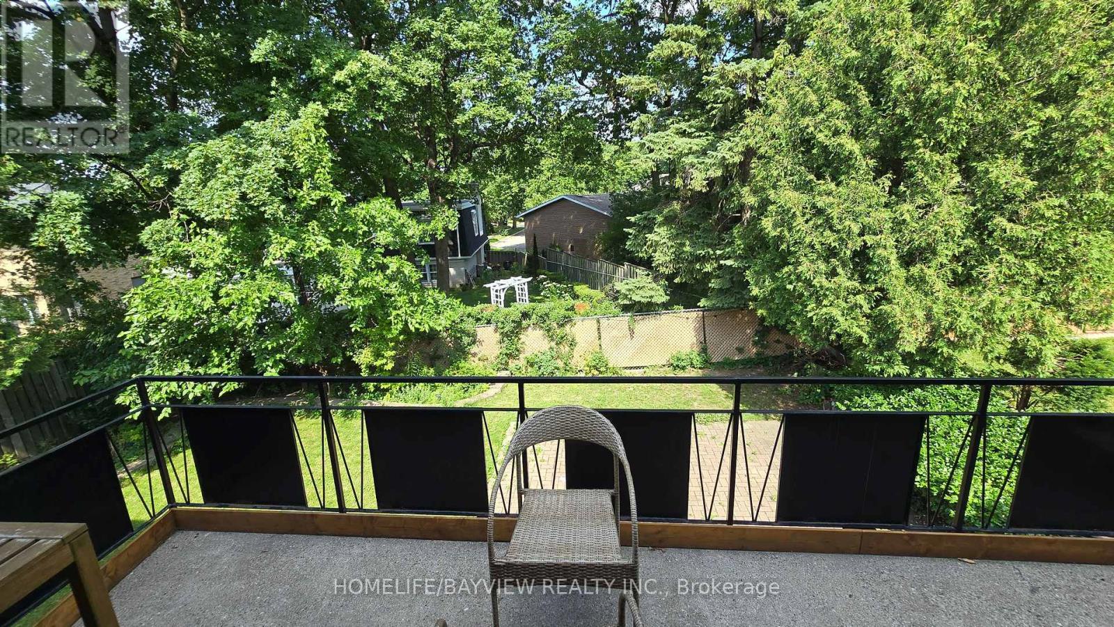 249 Wincott Drive, Toronto, Ontario  M9R 2R6 - Photo 4 - W13521478