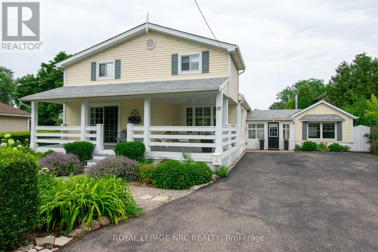 87 Lakeport Road N, St. Catharines, Ontario  L2N 4P9 - Photo 2 - X13525624