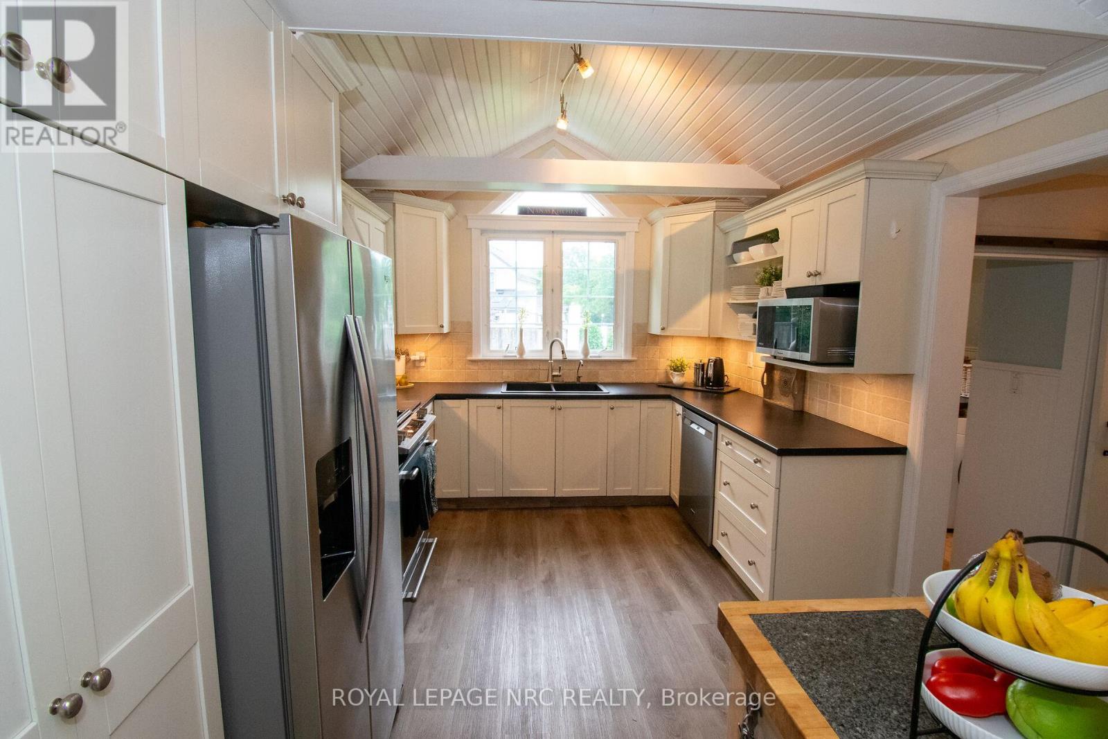 87 Lakeport Road N, St. Catharines, Ontario  L2N 4P9 - Photo 25 - X13525624