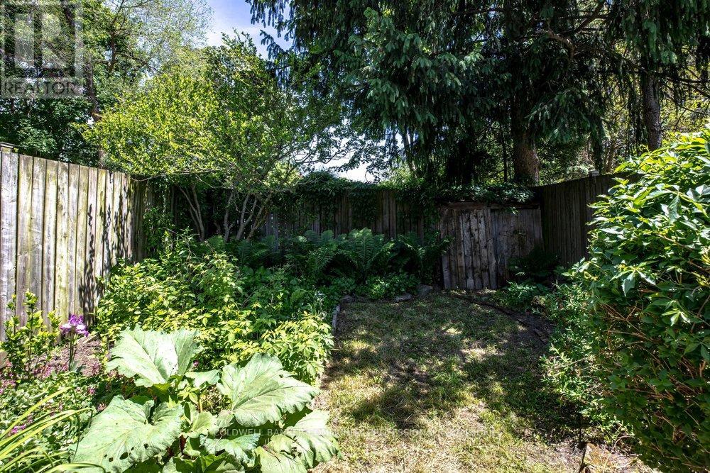 148 Dundurn Street N, Hamilton, Ontario  L8R 3E8 - Photo 39 - X13529304