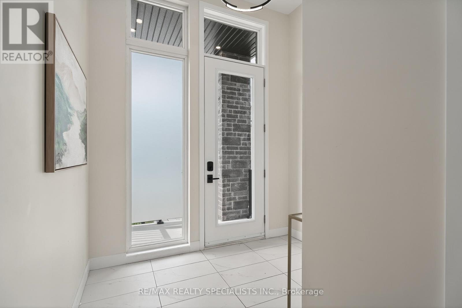 207 Montfort Street, Ottawa, Ontario  K1L 5P3 - Photo 6 - X13529364