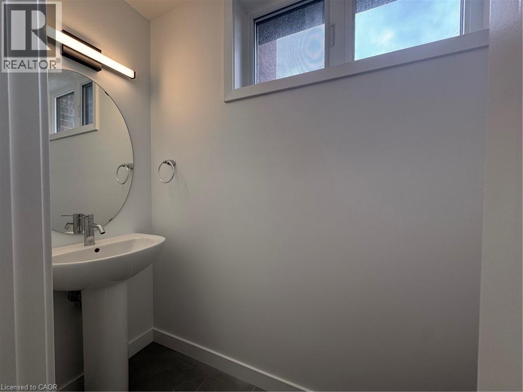 31 Mill Street Unit# 12, Kitchener, Ontario N2G 0G6 - Photo 4 - 40845769