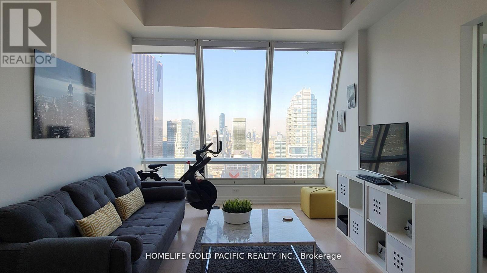 5406 - 8 THE ESPLANADE - Photo 3