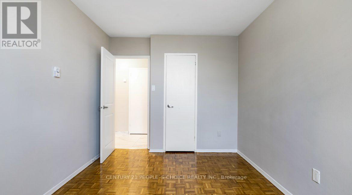702 - 2250 Kennedy Road, Toronto, Ontario M1T 3G7 - Photo 11 - E13529550