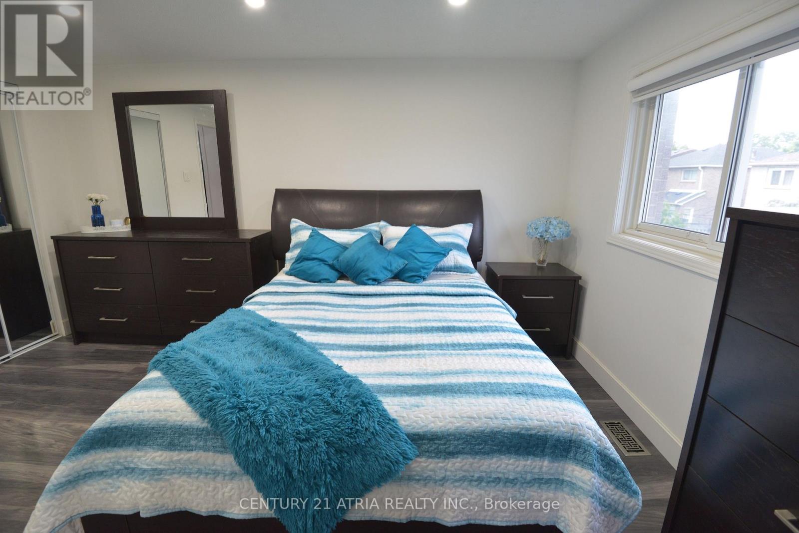 31 Carnelly Crescent, Ajax, Ontario  L1T 2H5 - Photo 12 - E13529562