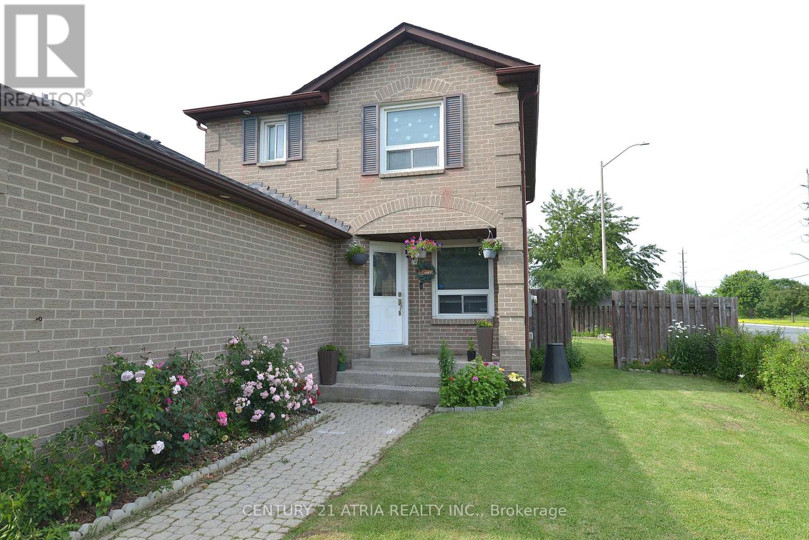 31 Carnelly Crescent, Ajax, Ontario  L1T 2H5 - Photo 4 - E13529562
