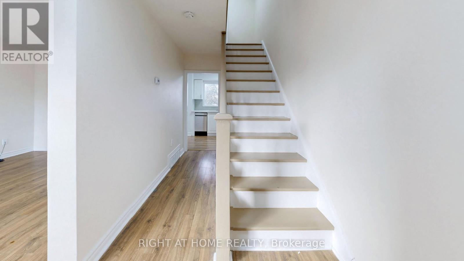 Main - 126 Celeste Drive, Toronto, Ontario  M1E 2V1 - Photo 15 - E13529572