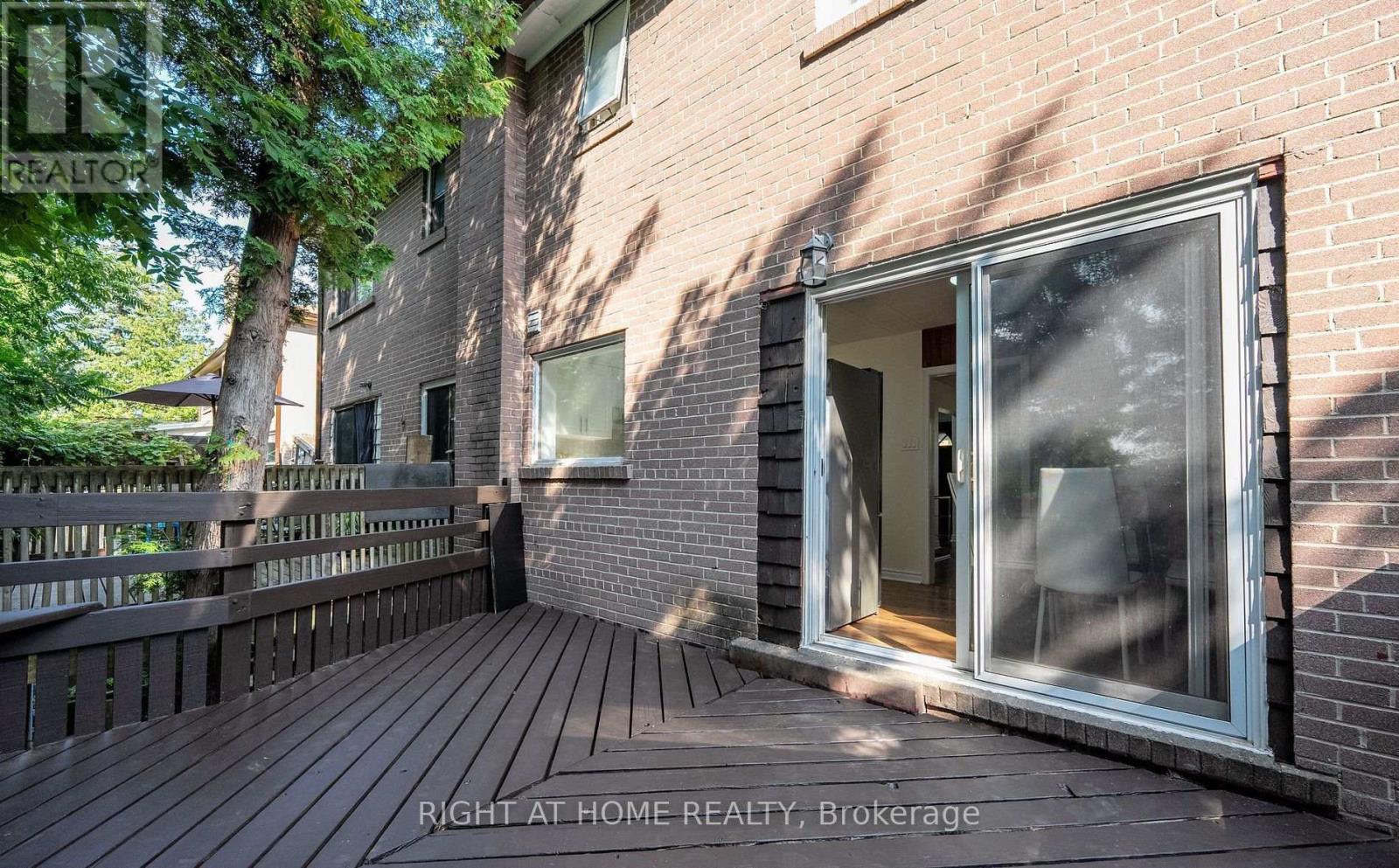 Main - 126 Celeste Drive, Toronto, Ontario  M1E 2V1 - Photo 22 - E13529572