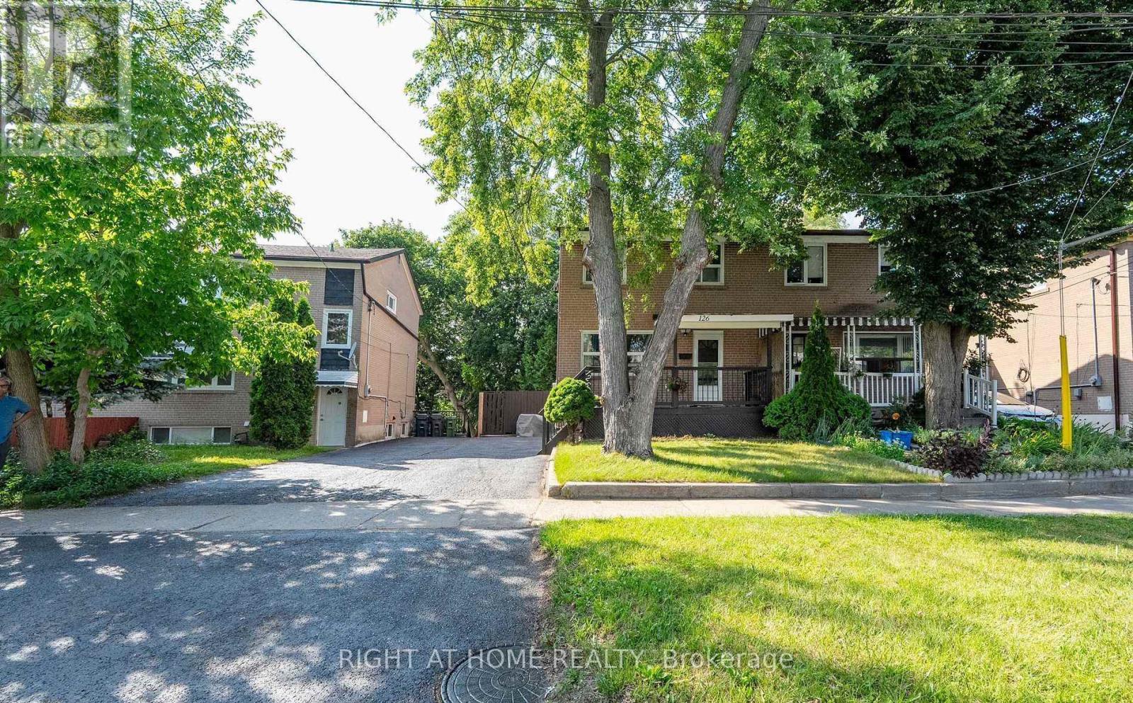 Main - 126 Celeste Drive, Toronto, Ontario  M1E 2V1 - Photo 3 - E13529572