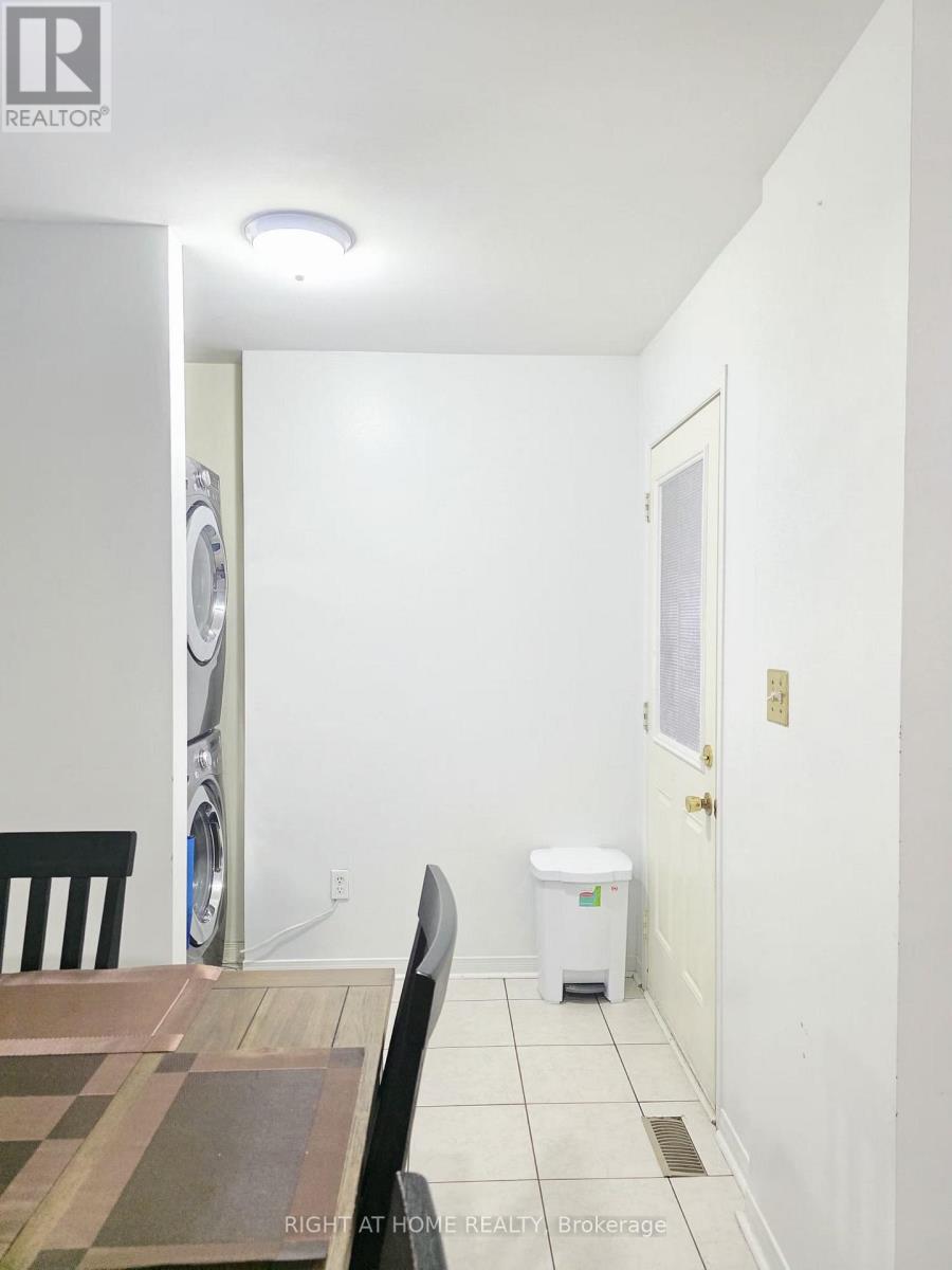 104 Odoardo Di Santo Circle, Toronto, Ontario  M3L 0E8 - Photo 17 - W13529574